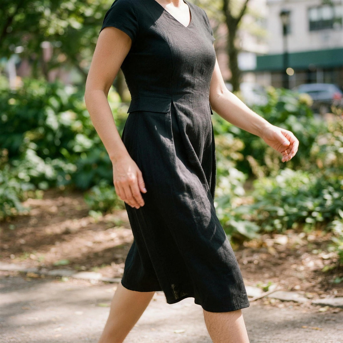 Alexa V-Neck Linen Dress