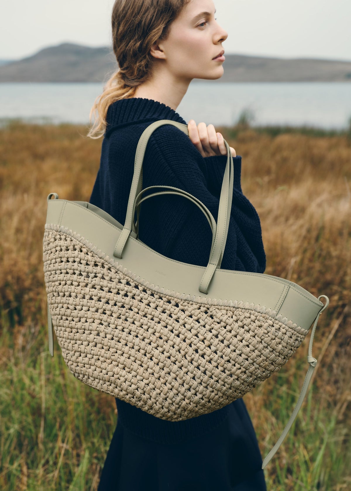 PLNE - Cyme - Raffia Laurel
