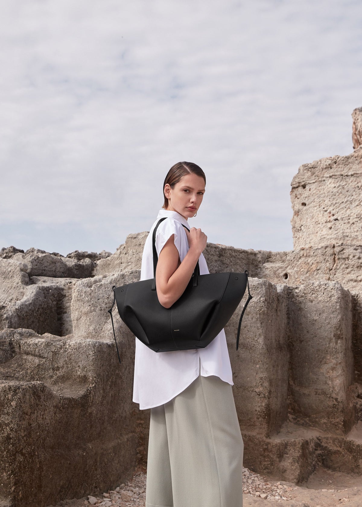 PLNE - Cyme - Textured Black