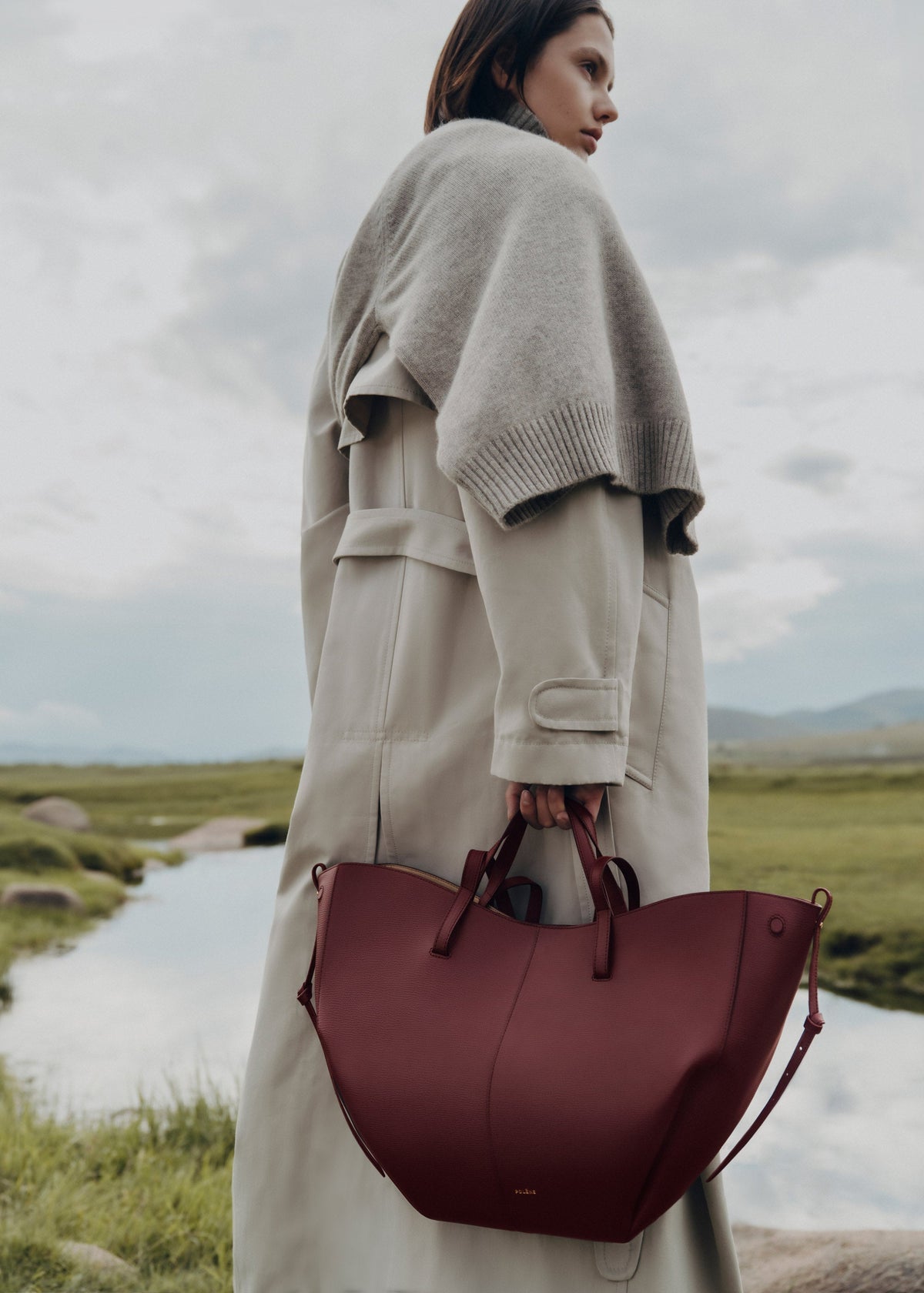 PLNE - Cyme - Textured Black Cherry