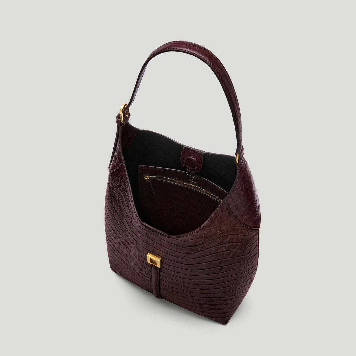 DMLR - Taylor Hill x The Large Siena Bucket