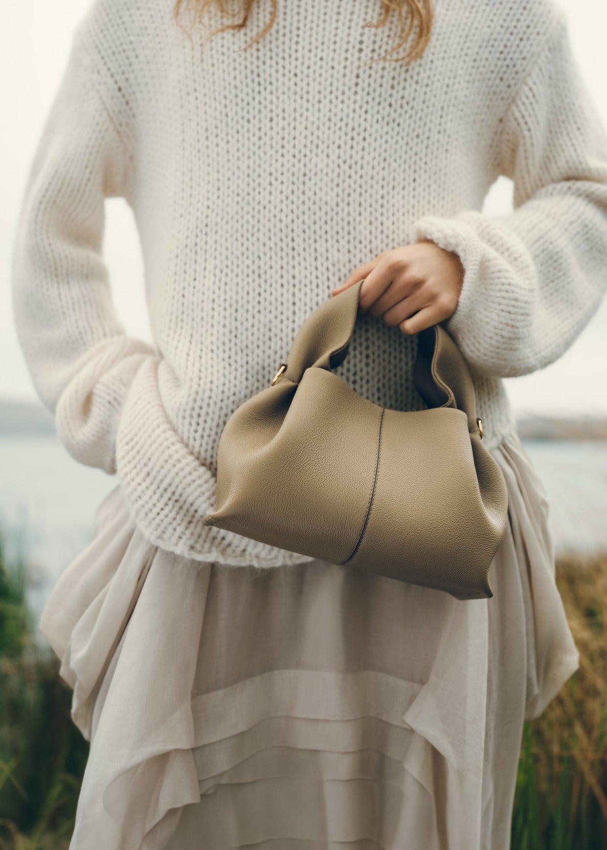 PLNE - Numéro Neuf Mini - Textured Smoky Olive