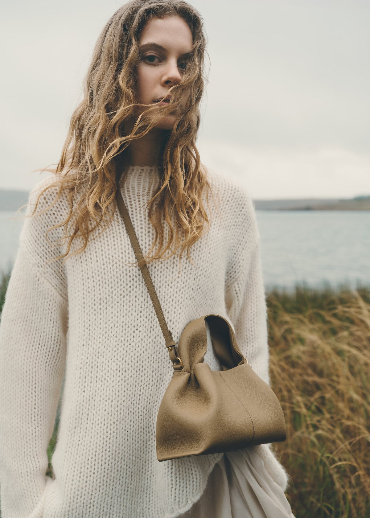 PLNE - Numéro Neuf Mini - Textured Smoky Olive