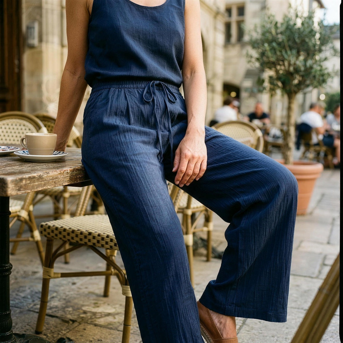 Vera Relaxed Linen Trousers