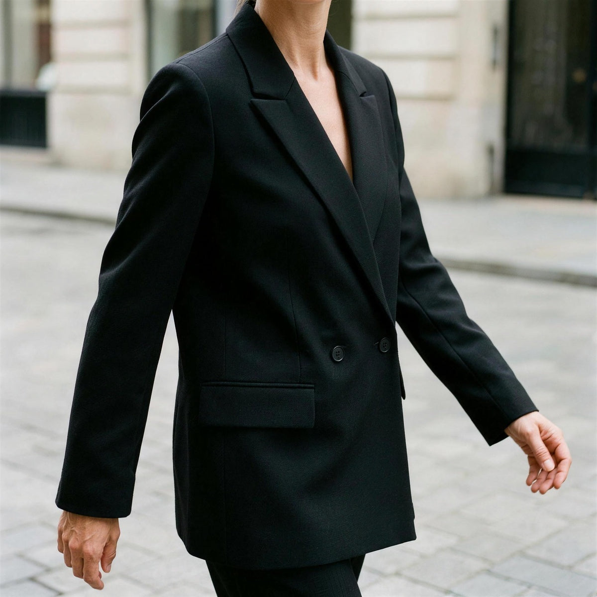 Minimal Tailored Blazer