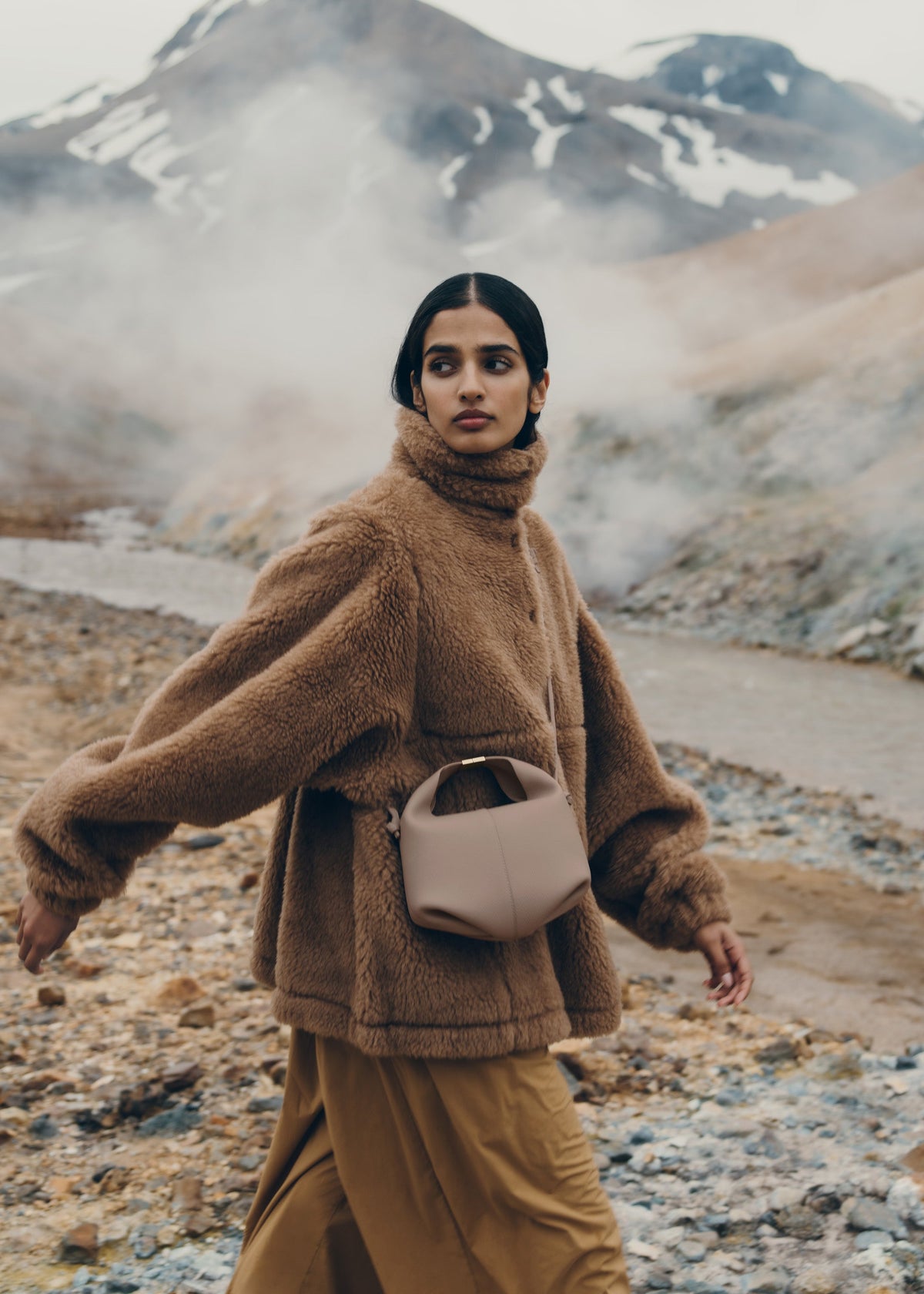 PLNE - Béri - Textured Taupe