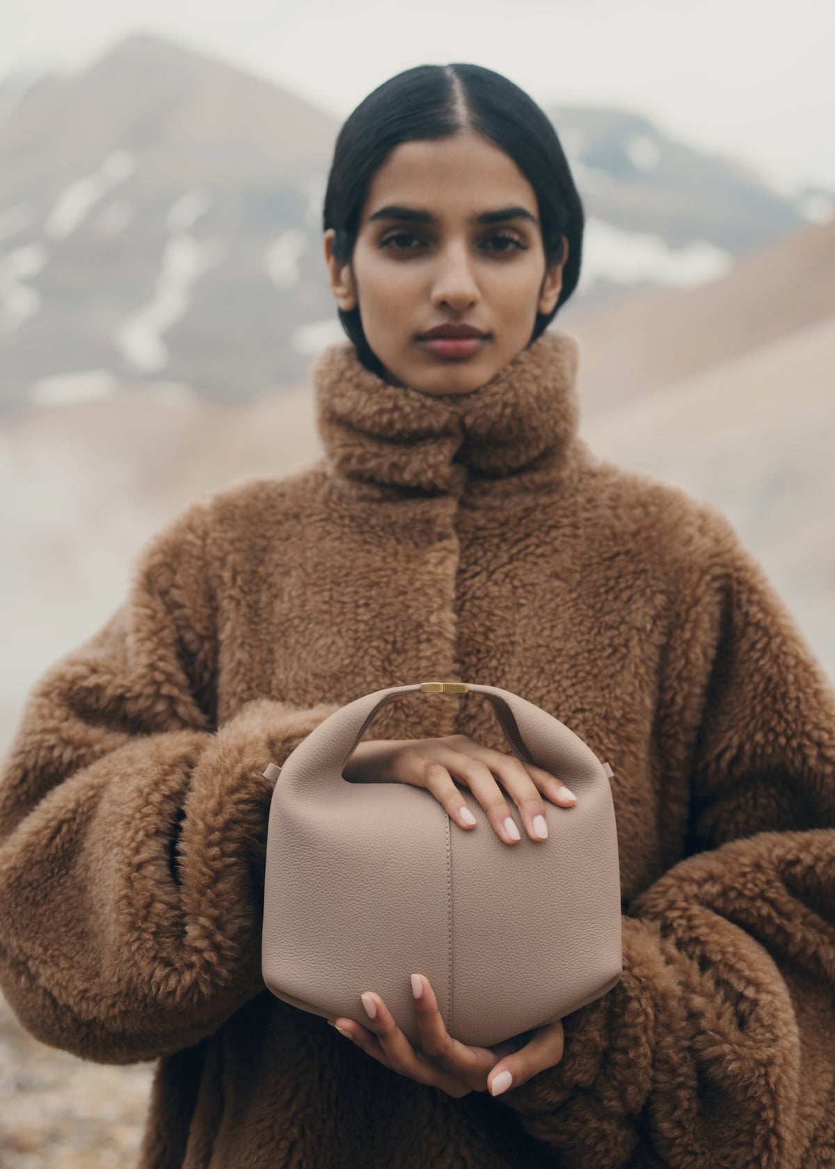 PLNE - Béri - Textured Taupe