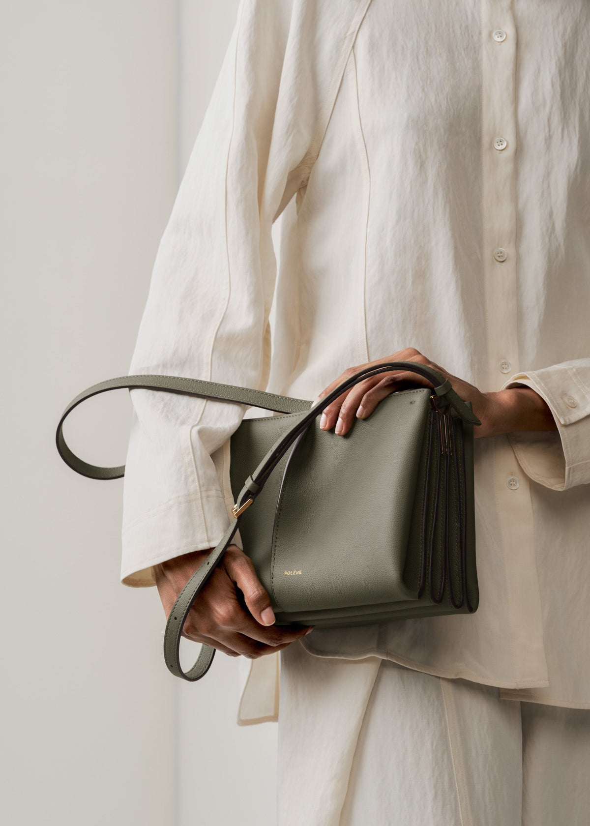 PLNE - Boky - Textured Smoky Green