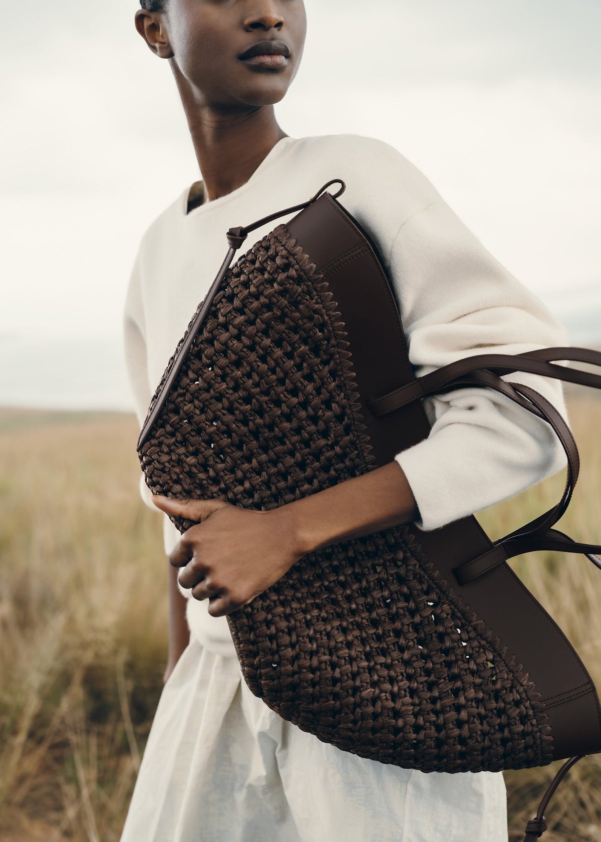 PLNE - Cyme - Raffia Ebony