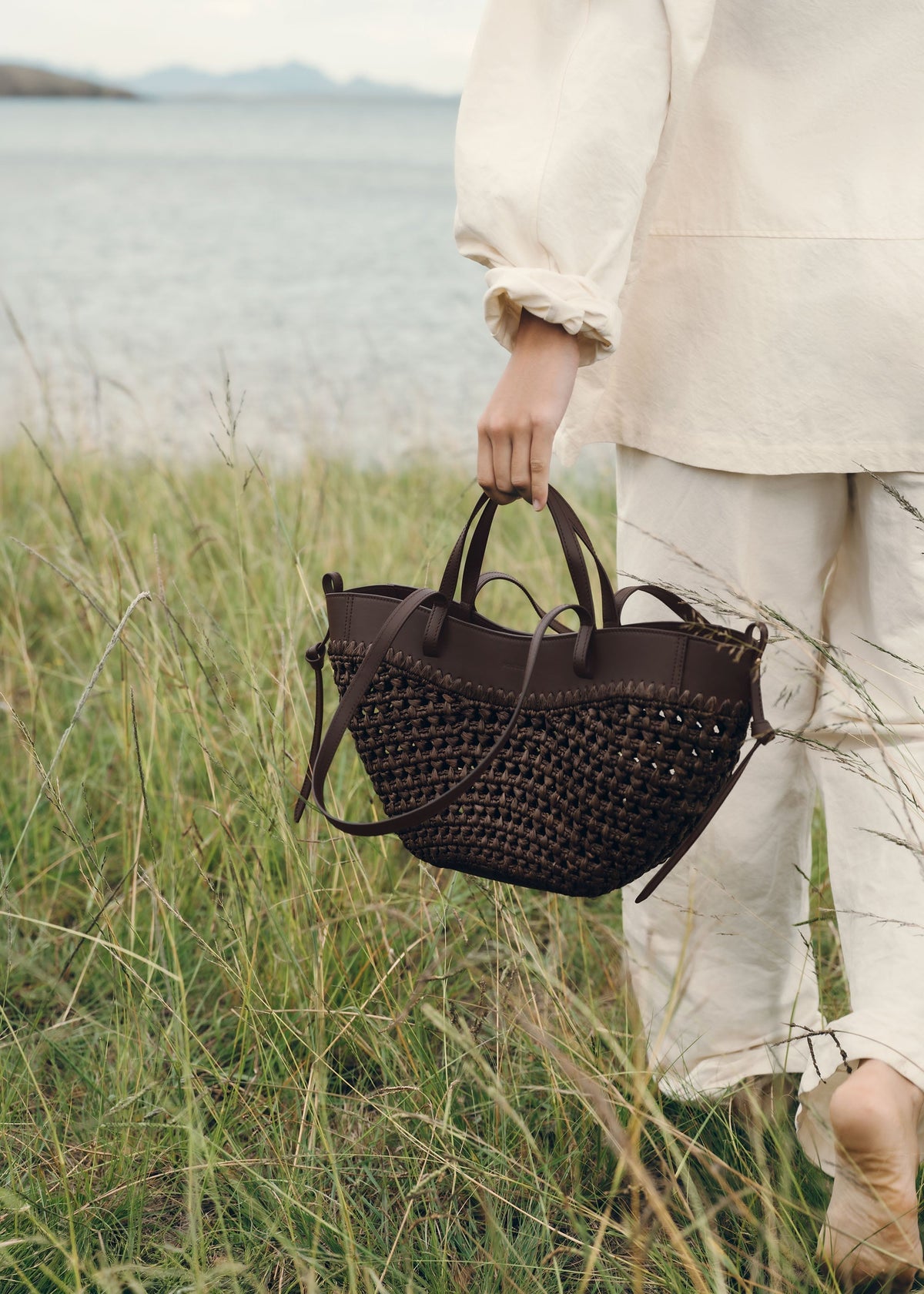 PLNE - Cyme Mini - Raffia Ebony