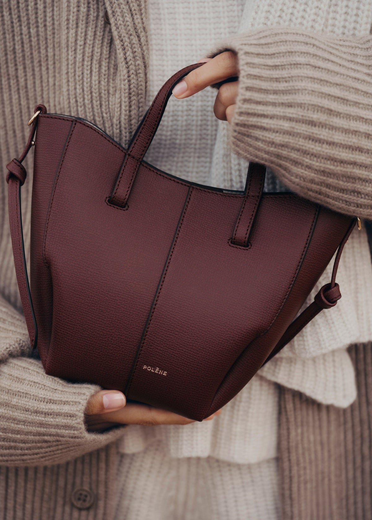 PLNE - Cyme Tote Nano - Textured Black Cherry