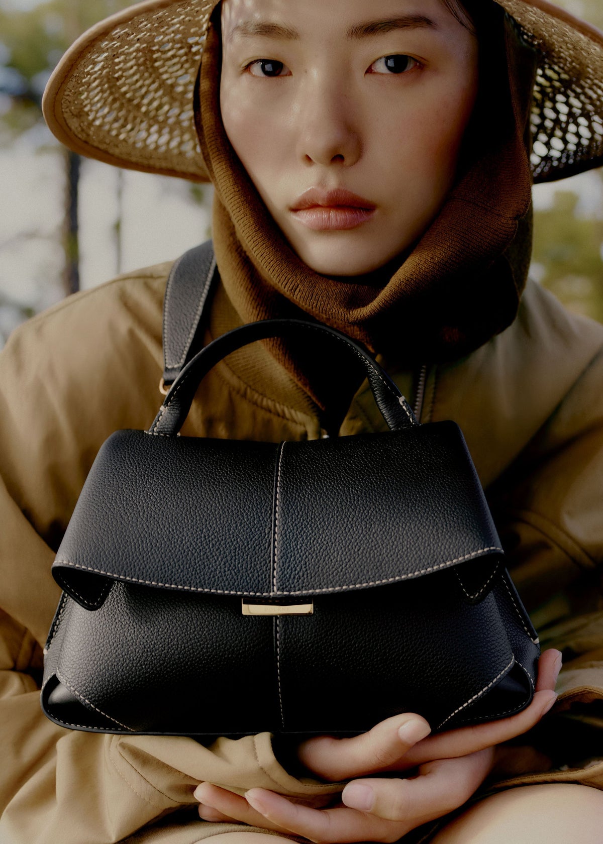 PLNE - Mokki Mini - Textured Black with Ecru Stitching