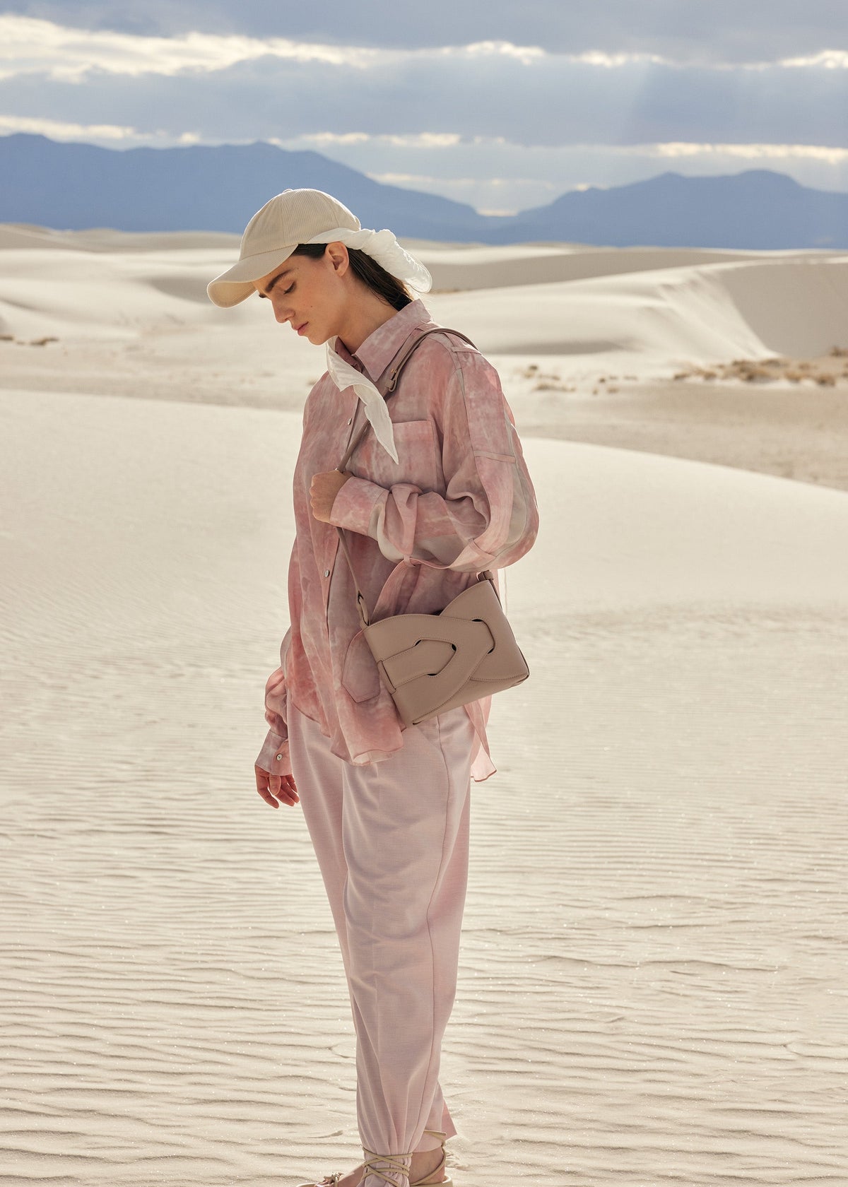 PLNE - Nodde - Smooth Taupe
