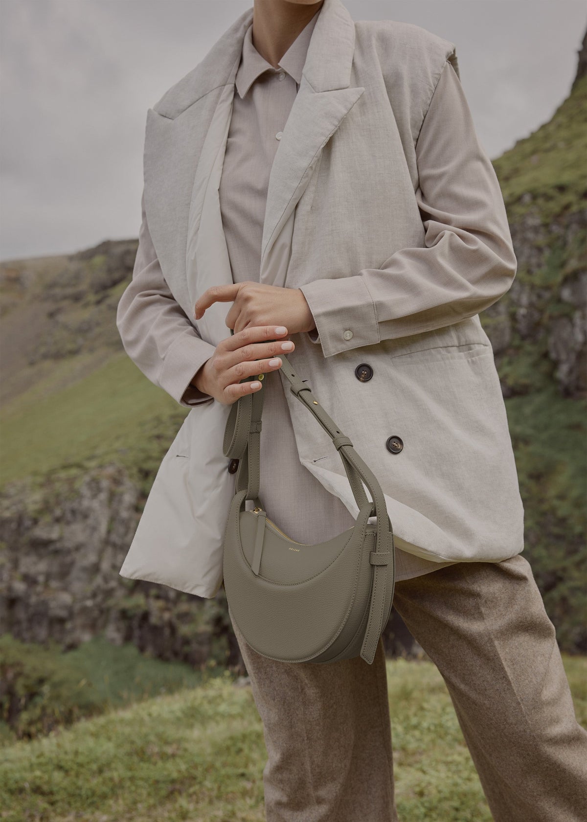 PLNE - Numéro Dix - Textured Olive