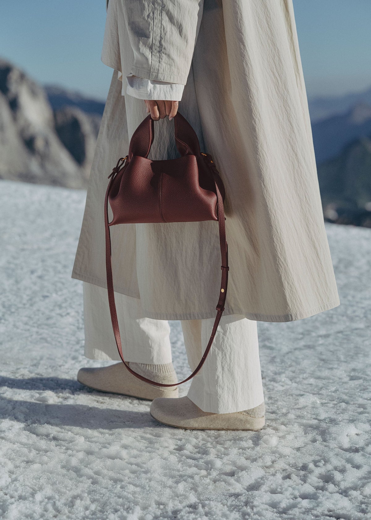 PLNE - Numéro Neuf Mini - Textured Black Cherry
